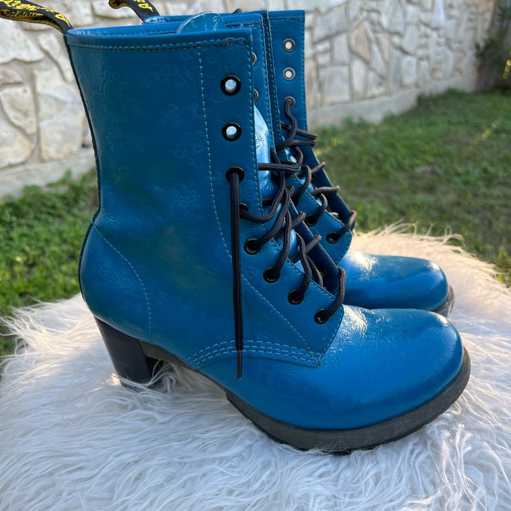 dr martens darcie blue heels size 9